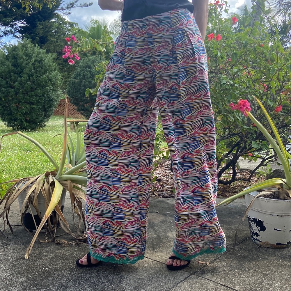 Garcia Fashion Lit Fireworks Print Teal Lace Hem Wide Leg Pleated Front Pants!